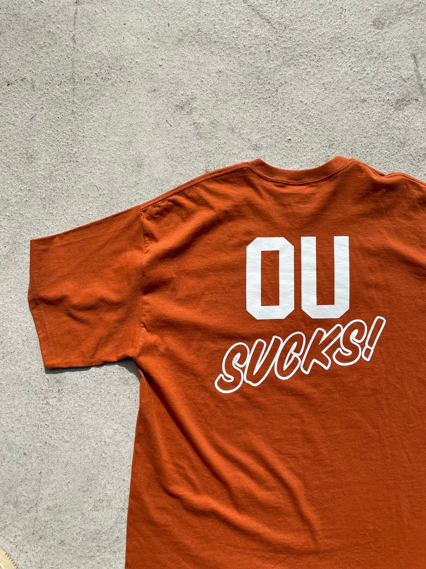 Bevo OU sucks tee