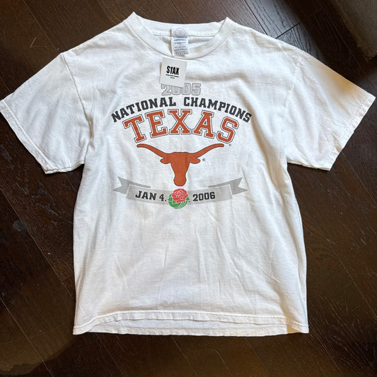 05 champs Texas Tee